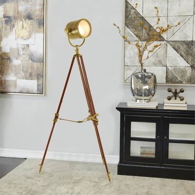 Vintage Style 63-Inch Spotlight with Brown Wooden Tripod Floor Lamp