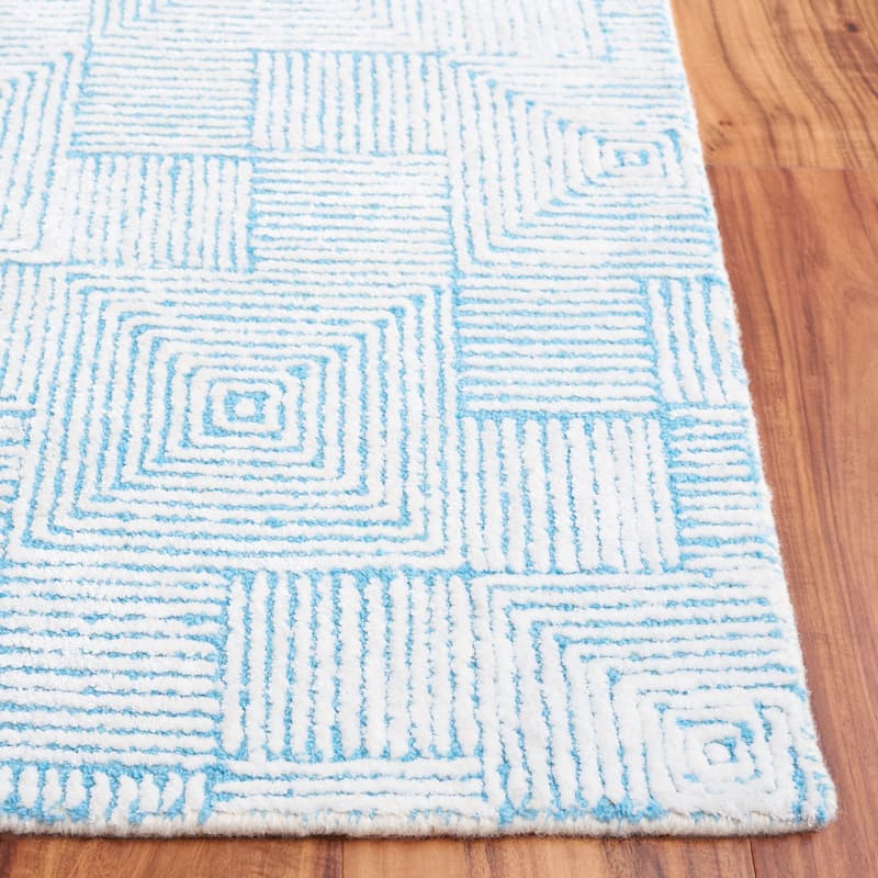 SAFAVIEH Handmade Glamour Nayma Geometric Viscose Rug