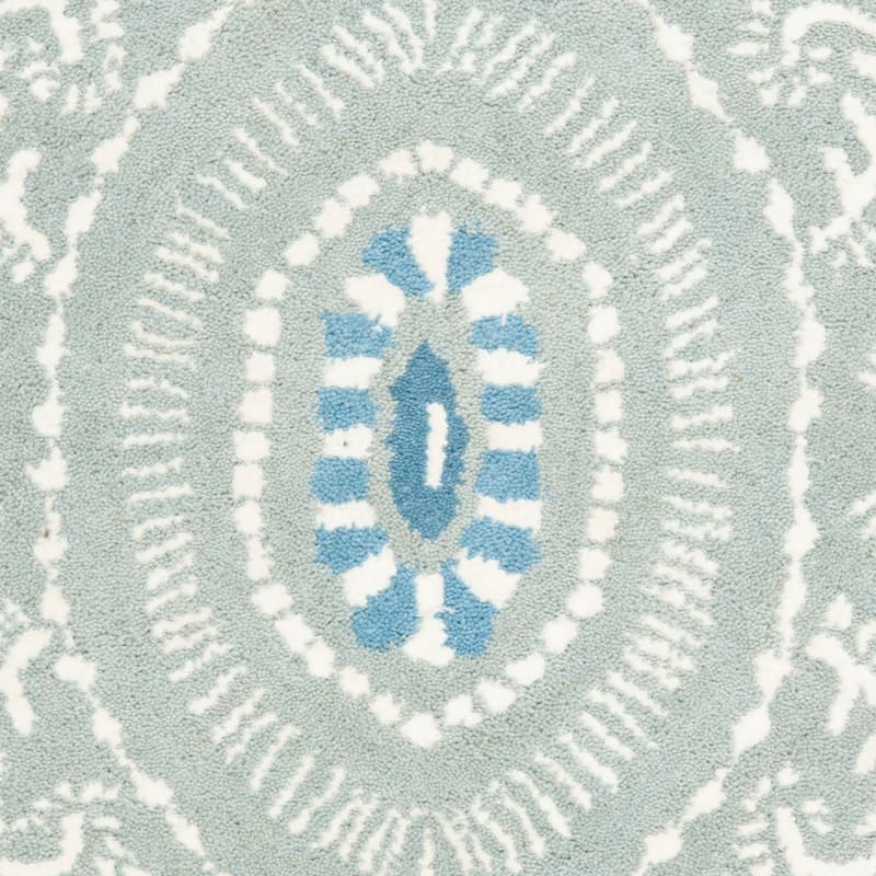 SAFAVIEH Handmade Wyndham Geanina Modern Wool Rug