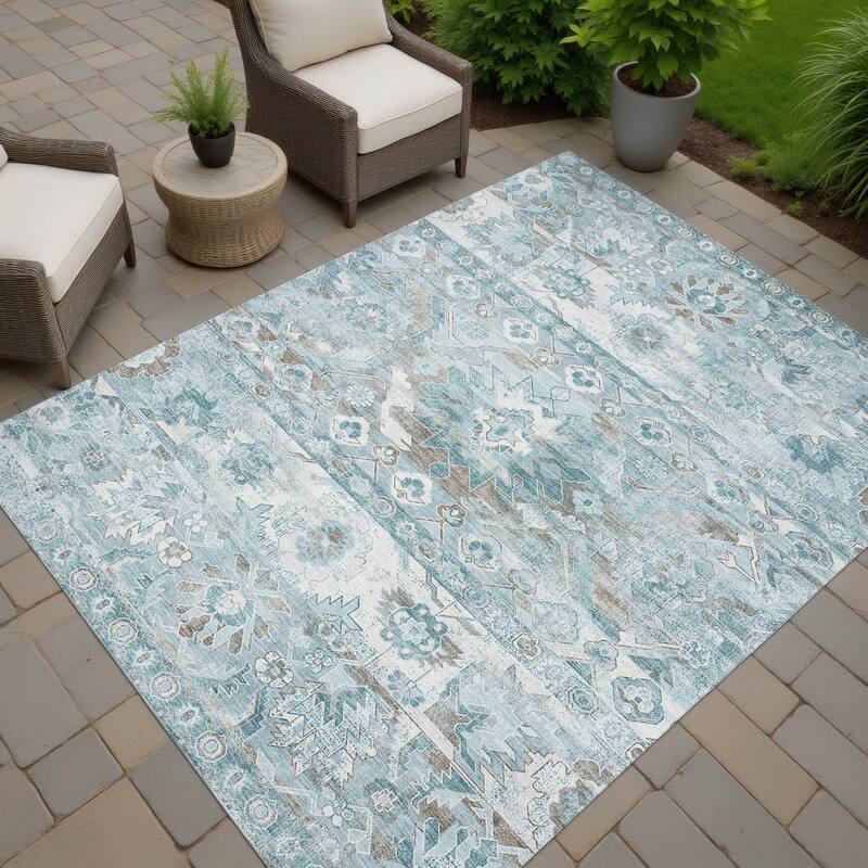 Machine Washable Indoor/ Outdoor Traditional Hudson Chantille Rug