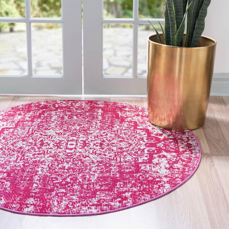 Traditional Kosmas Collection Area Rug - PInk - 4' Round