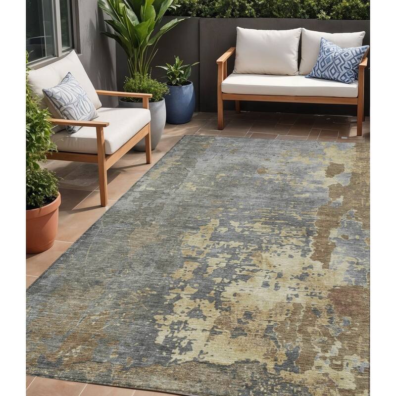 HomeRoots Abstract Transitional Rectangle Outdoor Rug - 5' X 8'