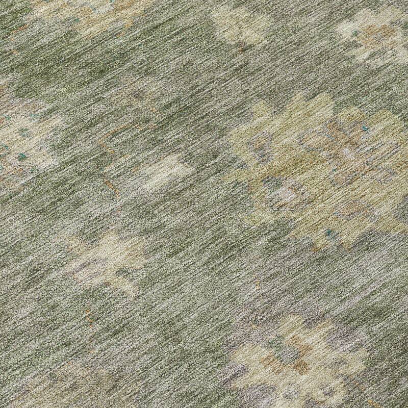 Machine Washable Indoor/ Outdoor Casual Traditional Chantille Rug