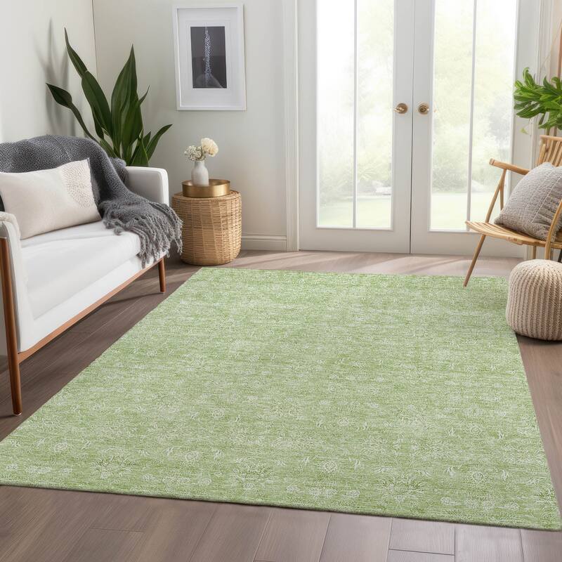 Machine Washable Indoor/ Outdoor Chantille Traditional Floral Rug - Aloe - 5' x 7'6"