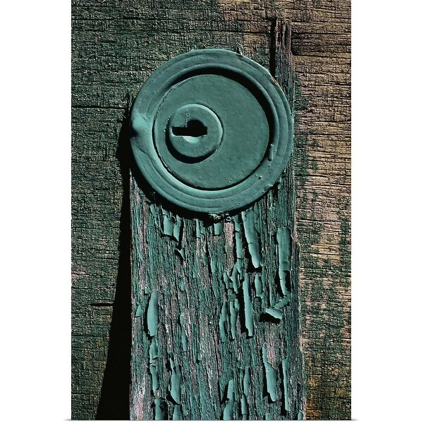 "Keyhole lock on wooden door" Poster Print