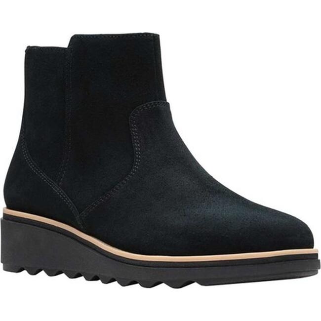 clarks lightweight suede comfort booties