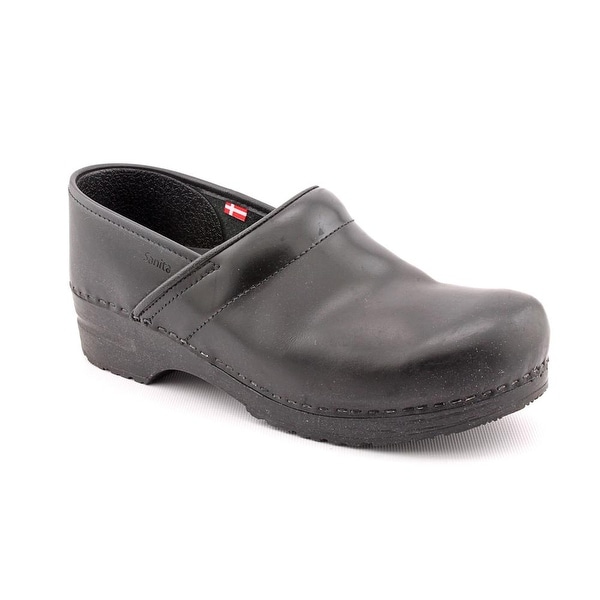 Sanita medical shoes clearance