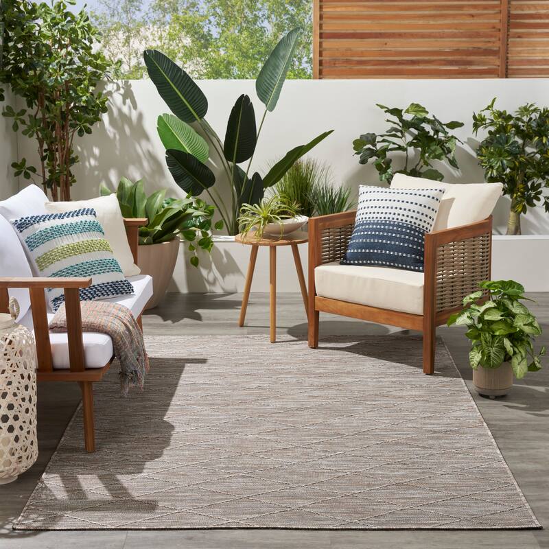 Nourison Practical Solutions Indoor/Outdoor Geometric Area Rug