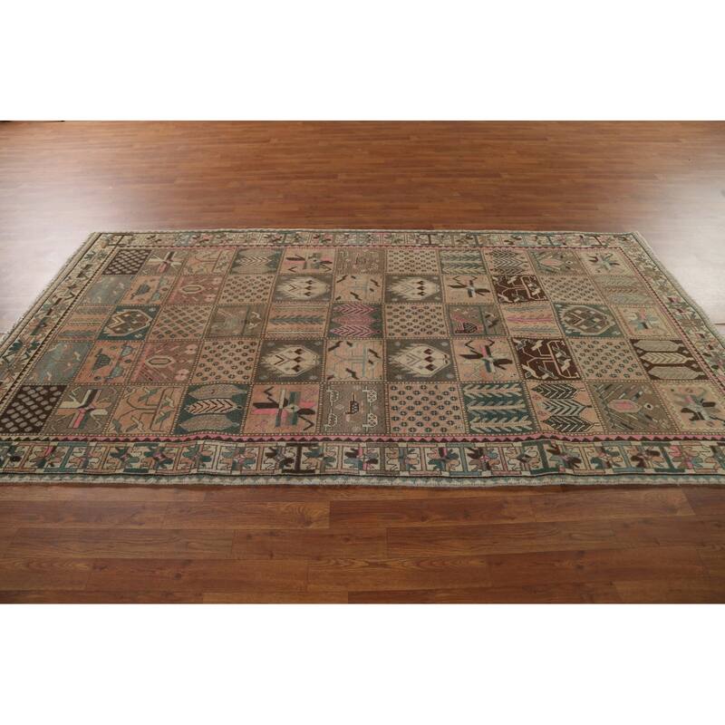 Garden Design Bakhtiari Persian Vintage Rug Hand-Knotted Wool Carpet - 4'10" x 9'2"