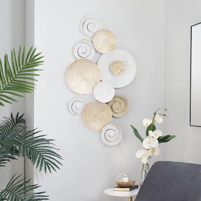 CosmoLiving by Cosmopolitan Gold Metal Radial Plate Home Wall Decor