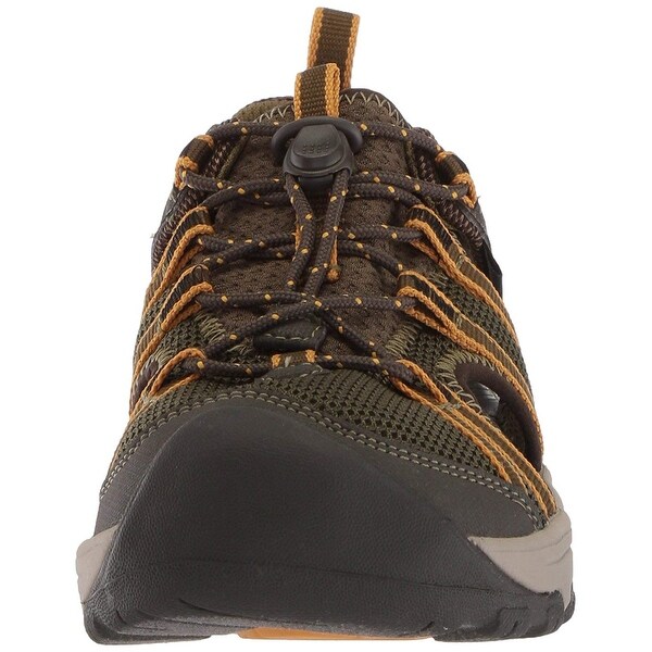 teva manatee sandals