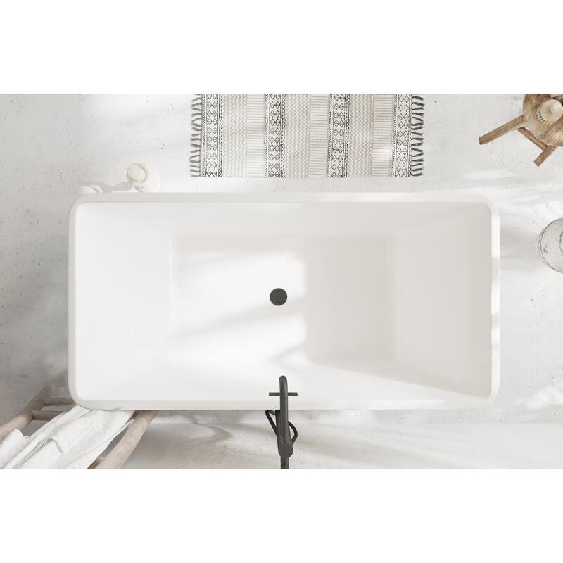Thaddeus Bathtub in Glossy White