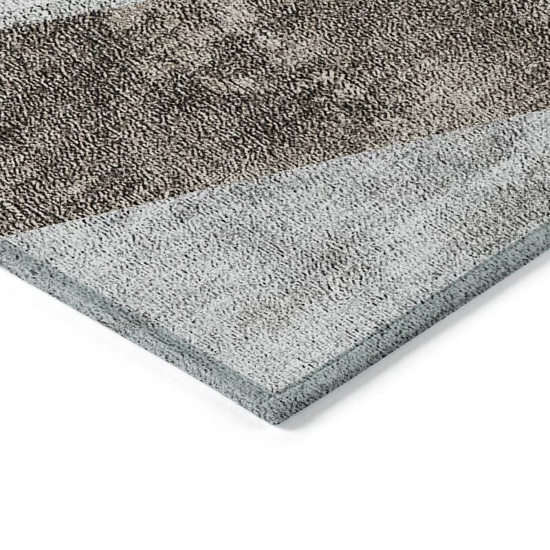 Machine Washable Indoor/ Outdoor Chantille Modern Geometric Rug