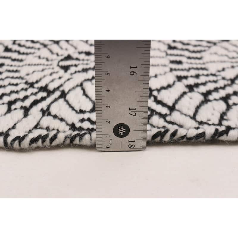 ECARPETGALLERY Flat-Weave Marrakech White Wool Kilim - 4'11 x 8'2