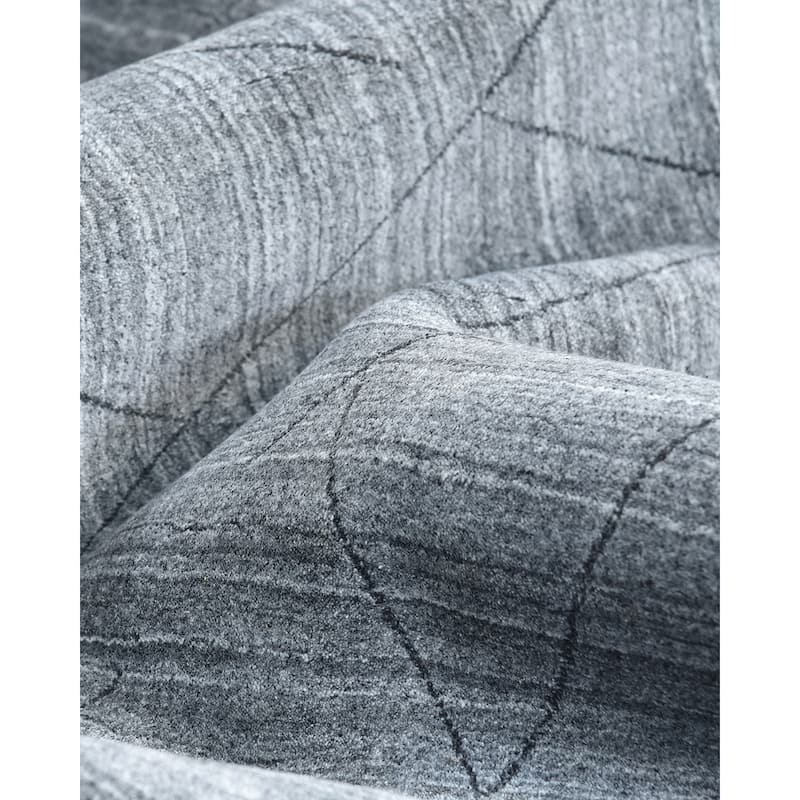 Overton Ellen Moroccan Handmade Area Rug