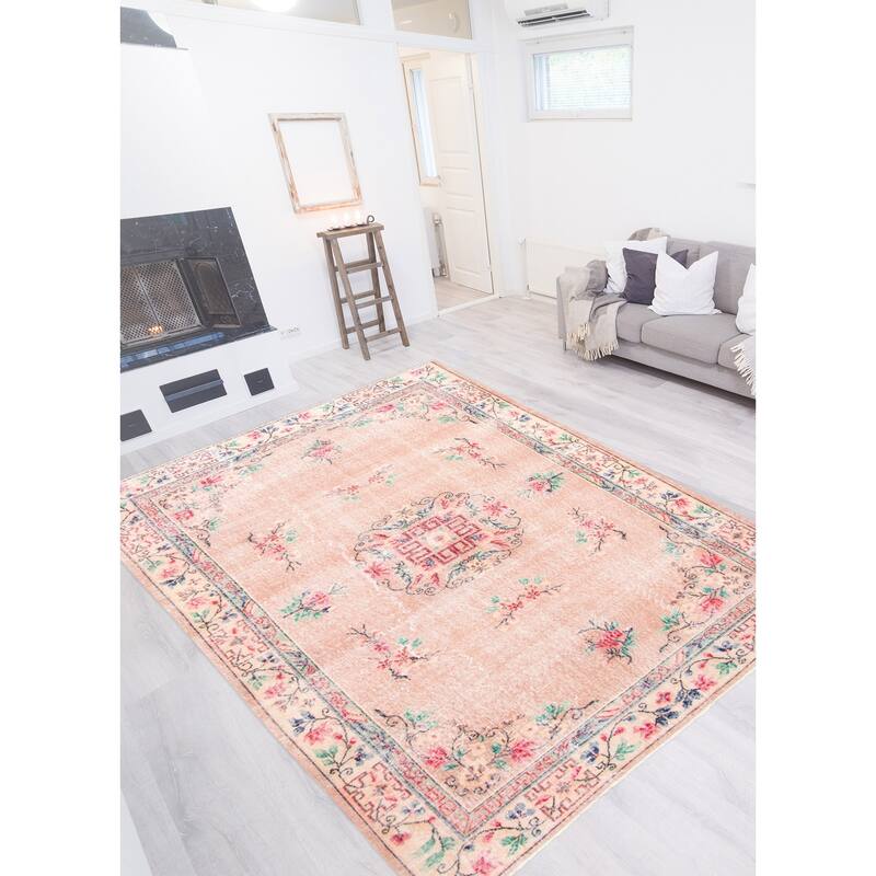 ECARPETGALLERY Hand-knotted Melis Vintage Coral, Pink Wool Rug - 6'11 x 9'9