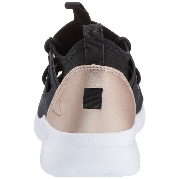 reebok women's cardio motion shoes