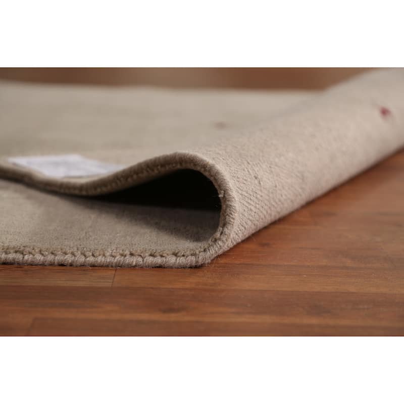 Hand Knotted Oriental 100% Wool Carpet Tribal Animal Pictorial Beige & Ivories Gabbeh Area Rug - 6' 6'' X 4' 8''