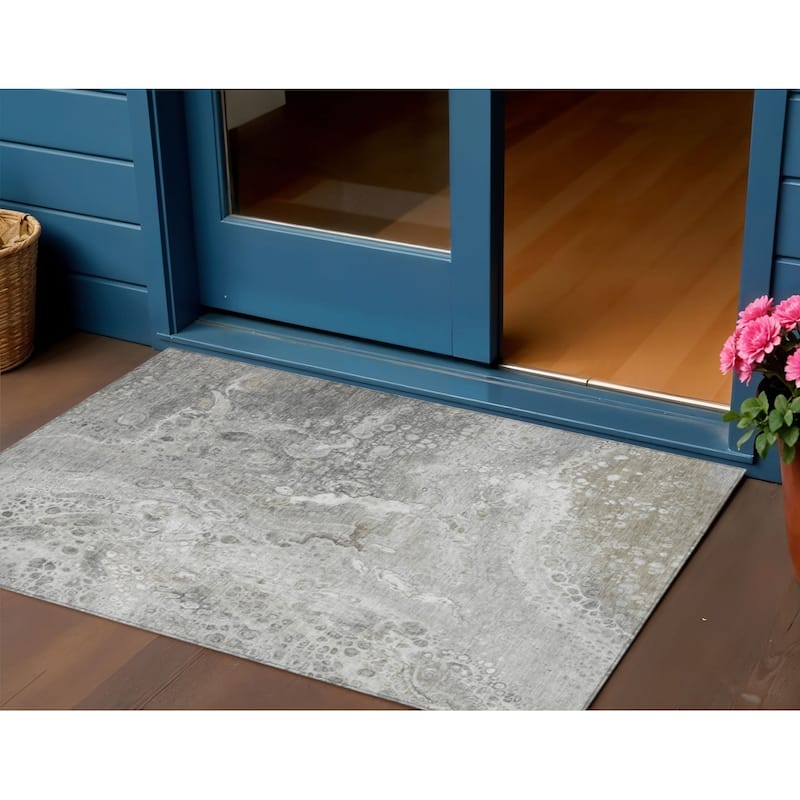 HomeRoots Abstract Contemporary Rectangle Outdoor Rug - 3' x 5'