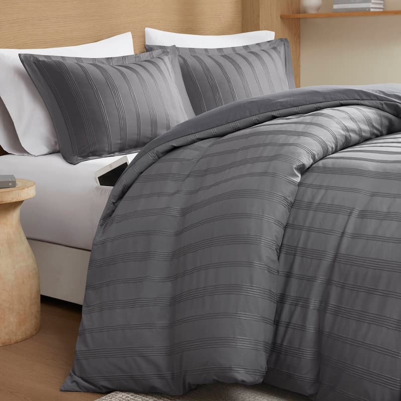 Chelsea Square Logan Woven Striped Duvet Set