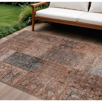 HomeRoots Patchwork Transitional Rectangle Outdoor Rug
