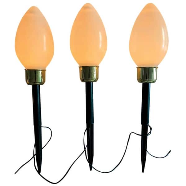 Shop Celebrations 23130 71 Jumbo C9 Style Bulb Christmas Pathway Markers White Overstock 29396945