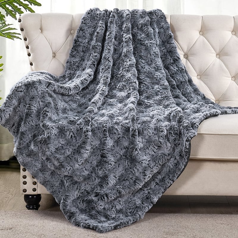 Variegated Warm Plush FauxFur Throw Cozy and Furry Blankets for Sofa