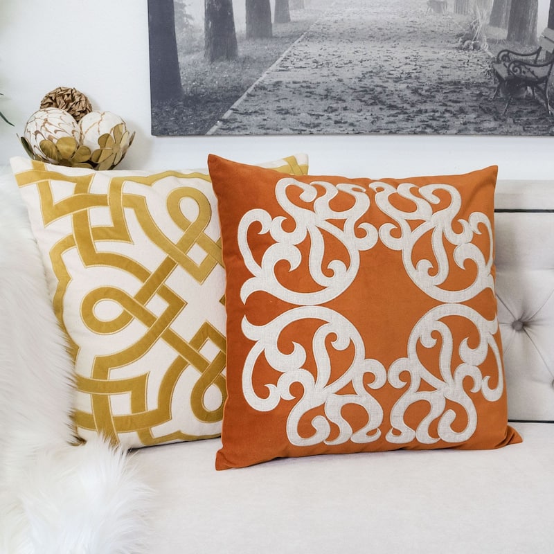 Vintage Vine Throw Pillow Set of 2, 20"x20" Polyester Velvet Cushion Covers with Hidden Zipper