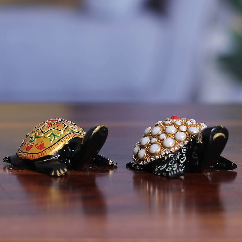 Novica Handmade Festive Turtles Wood Magnets (Pair)