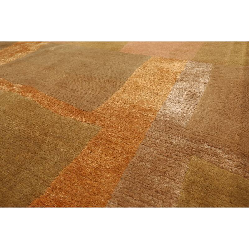 9'9''x13'10" Rose Tibetan Wool Traditional Hand Knotted Oriental Rug - 9' 9'' x 13' 10''