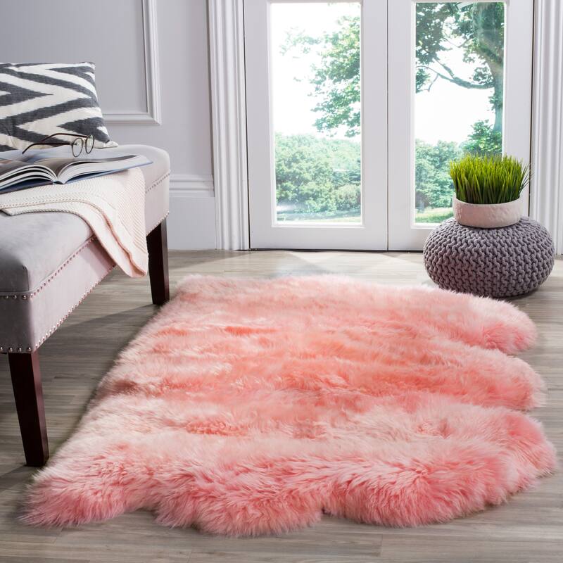 SAFAVIEH Handmade Natural Sheepskin Leanca 3.4-inch Thick Rug - 3' x 5' - Solid Pink - Rectangle