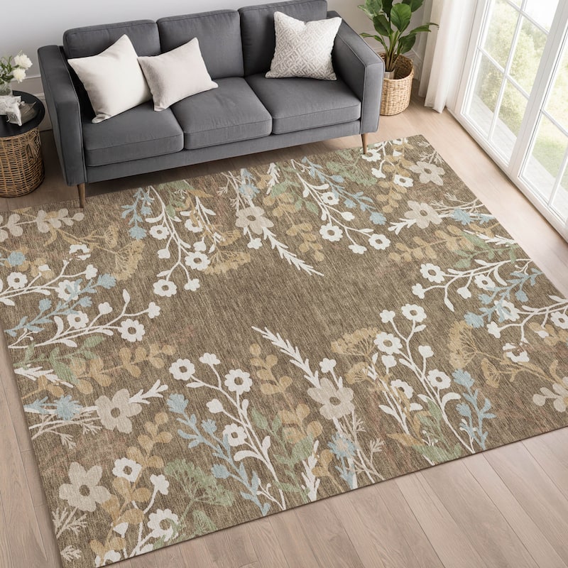 Machine Washable Indoor/ Outdoor Floral Border Chantille Rug