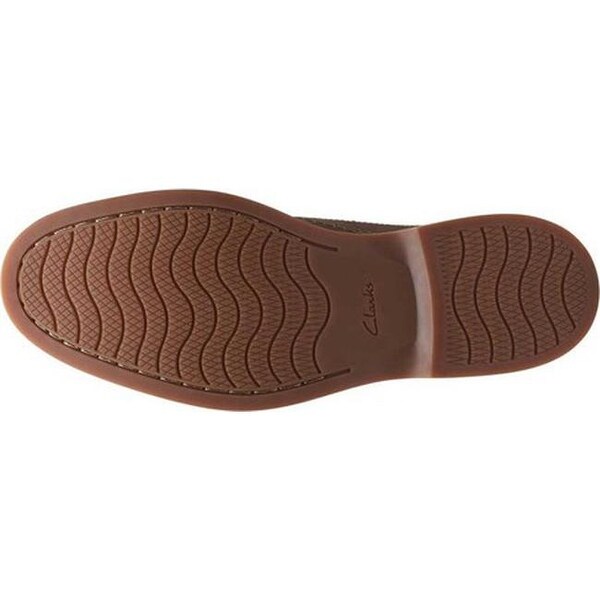 clarks atticus vibe