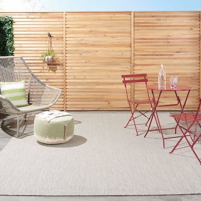 Nourison Courtyard Indoor/Outdoor Modern Geometric Area Rug
