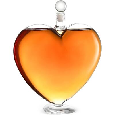 The Diamond Glassware Heart Decanter