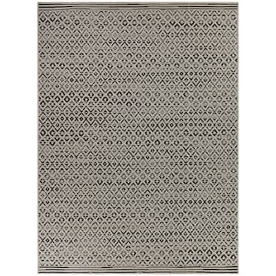 Novarro Recycled Geometric Indoor/Outdoor Area Rug