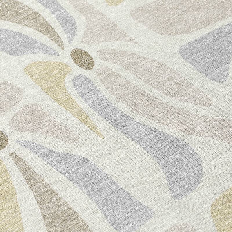 Machine Washable Indoor/ Outdoor Modern Gilcrest Chantille Rug