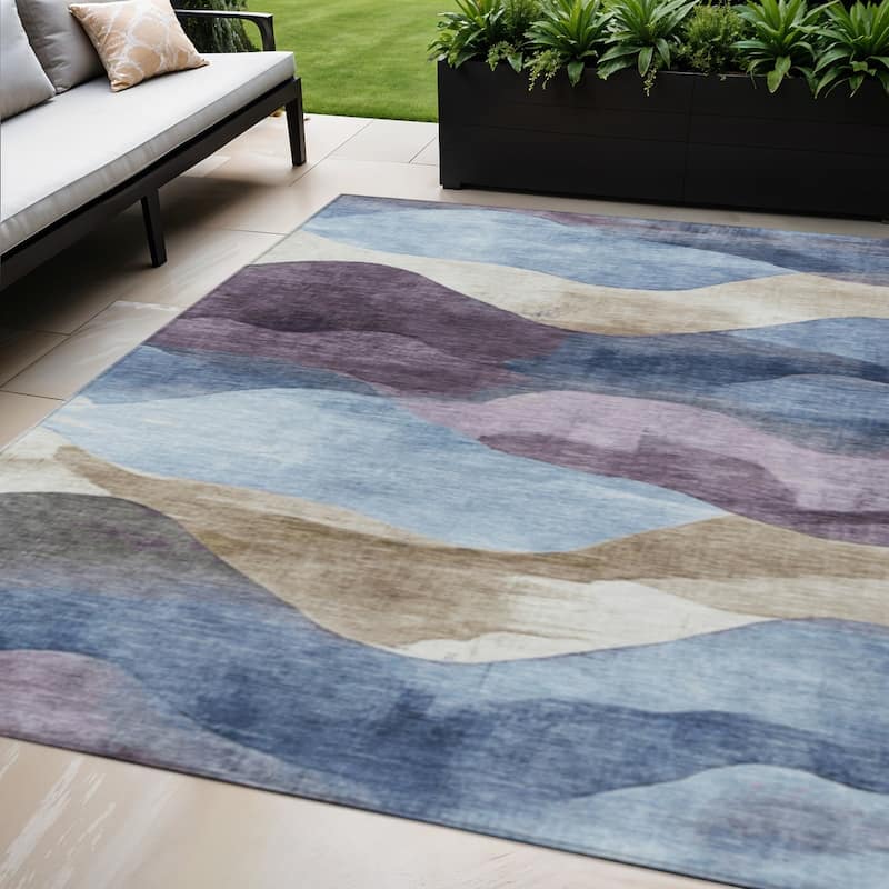 HomeRoots Abstract Transitional Rectangle Outdoor Rug - 5' X 8'