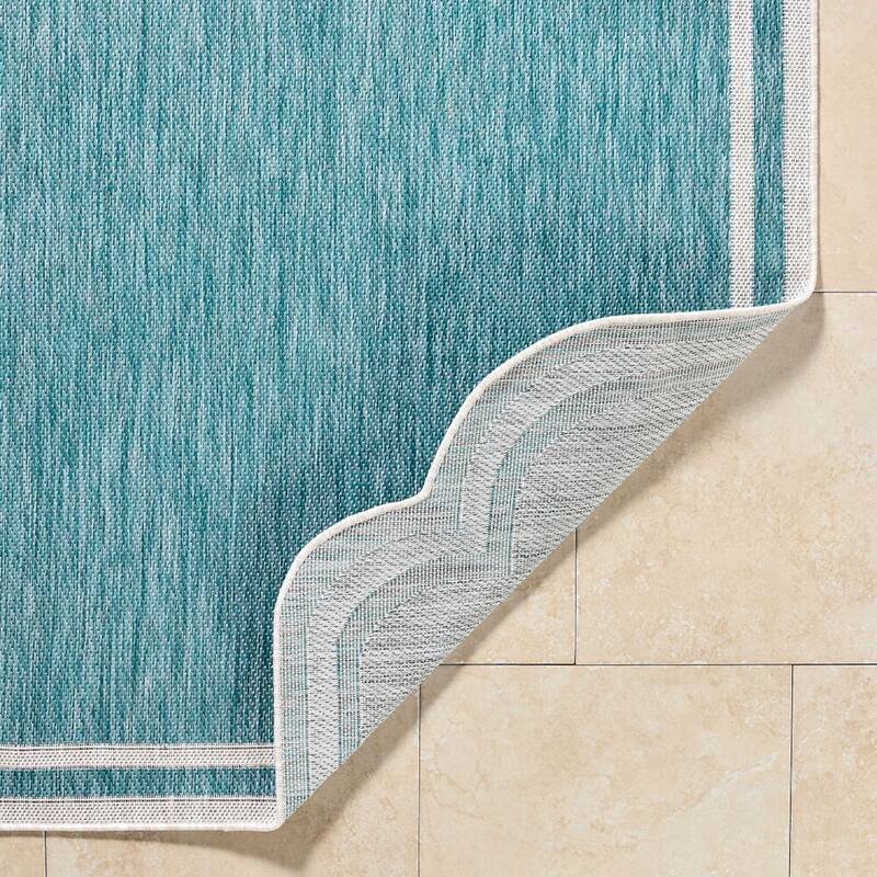 Livabliss Miami Beach Traditional Indoor/Outdoor Area Rug