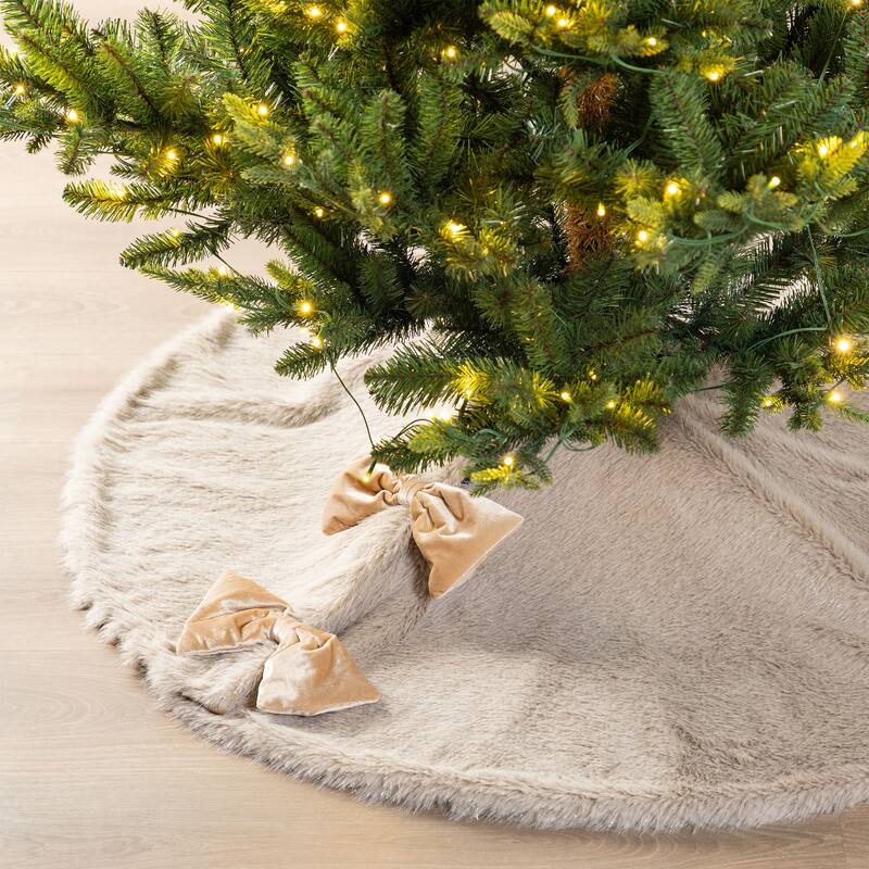 Glitzhome 21"L Plush Faux Fur Christmas Stocking with Bow & Tree Skirt