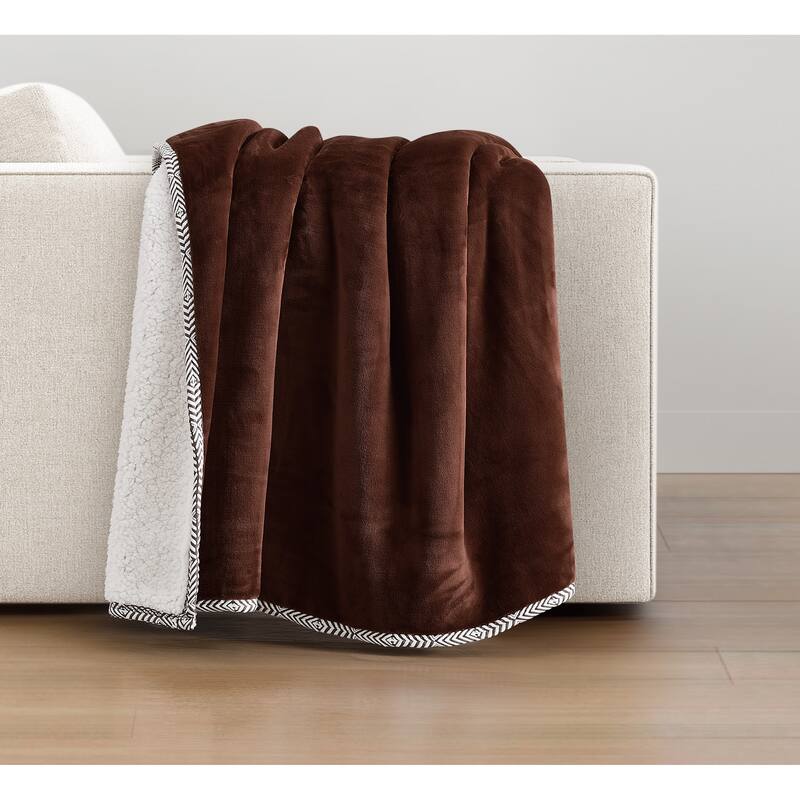 Brooklyn Loom Super Soft Braided 50x70 Throw