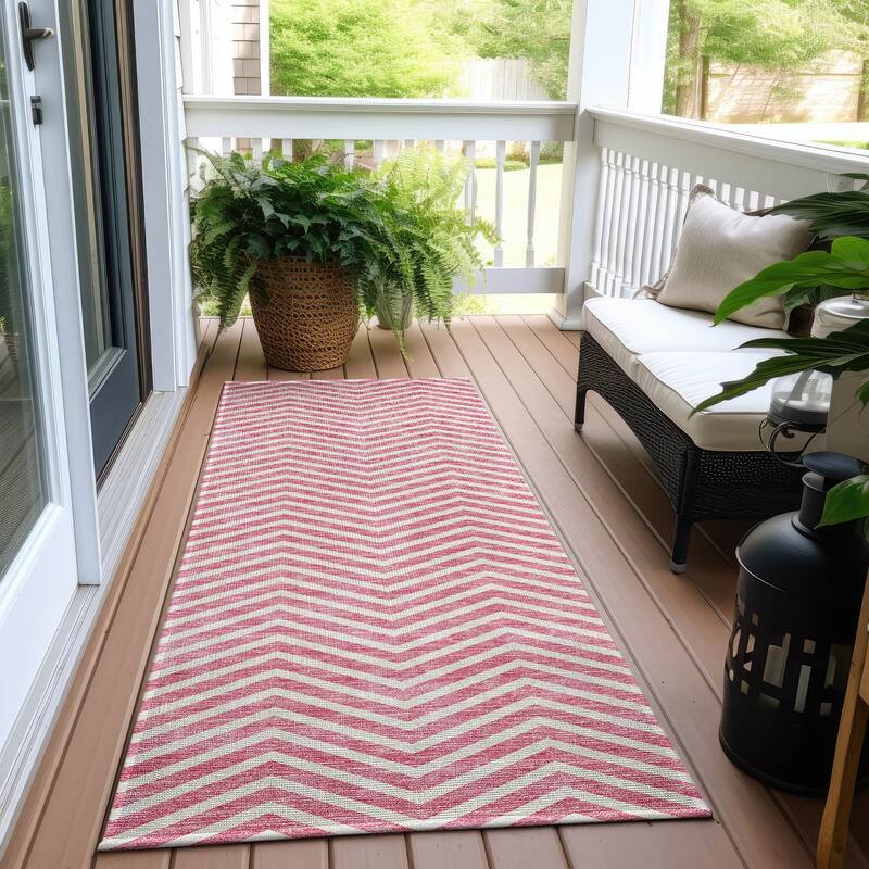Machine Washable Indoor/ Outdoor Chantille Chevron Stripe Rug - Pink - 2'3" x 7'6"