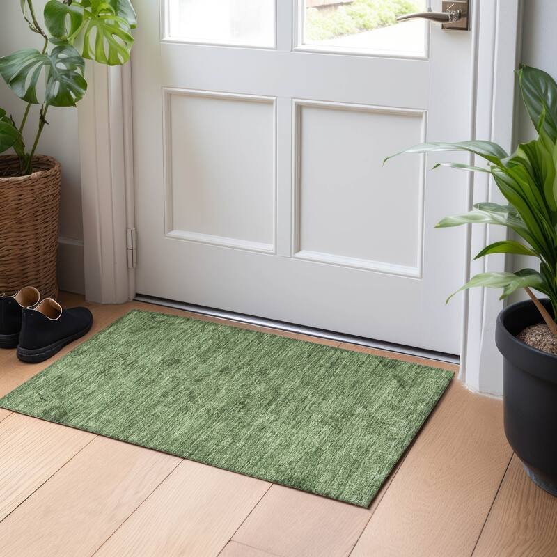 Machine Washable Indoor/ Outdoor Vintage Traditional Chantille Rug - Fern - 1'8" x 2'6"