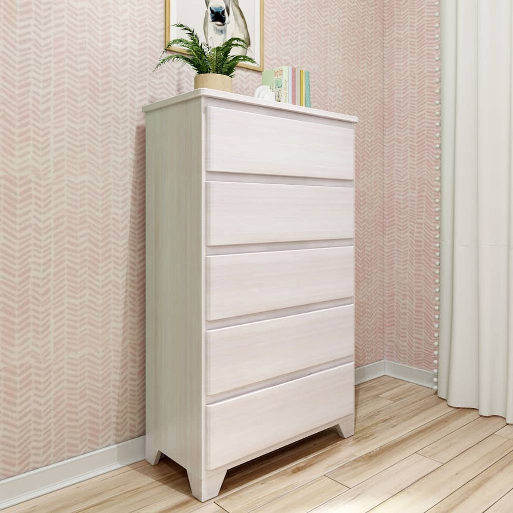 Max and Lily Farmhouse 5-Drawer Dresser