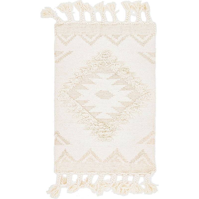 Southwestern/Lodge Izhobert Collection Area Rug