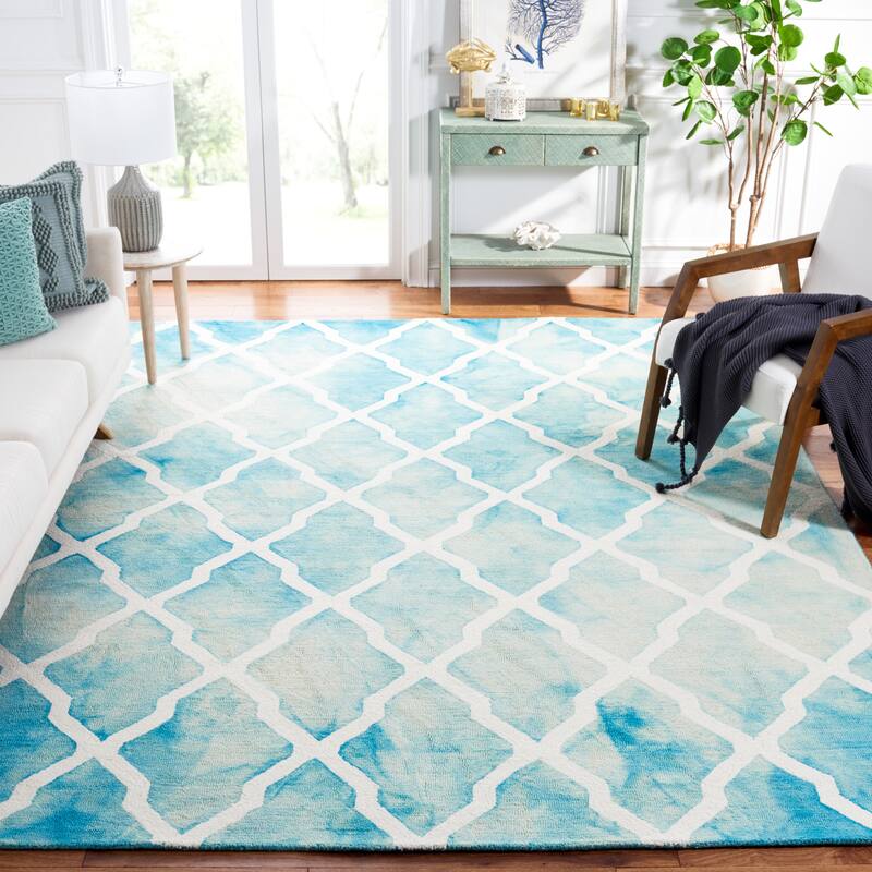 SAFAVIEH Handmade Dip Dye Ivona Vintage Wool Rug - 6' x 9' - Turquoise/Ivory