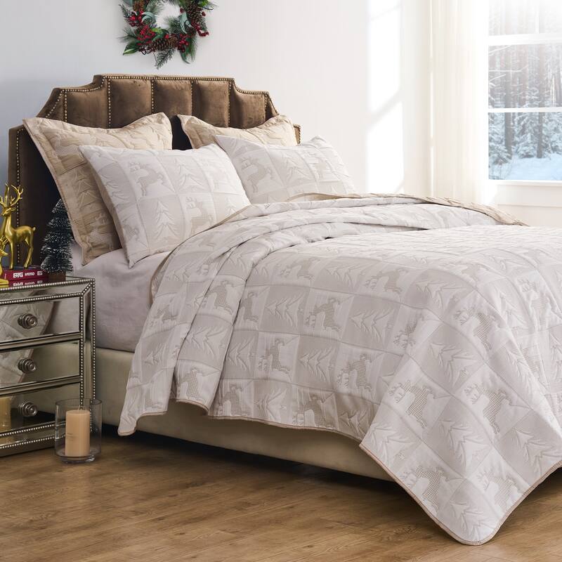 Greenland Home Novelty Holiday Reversible Matelasse Coverlet Set