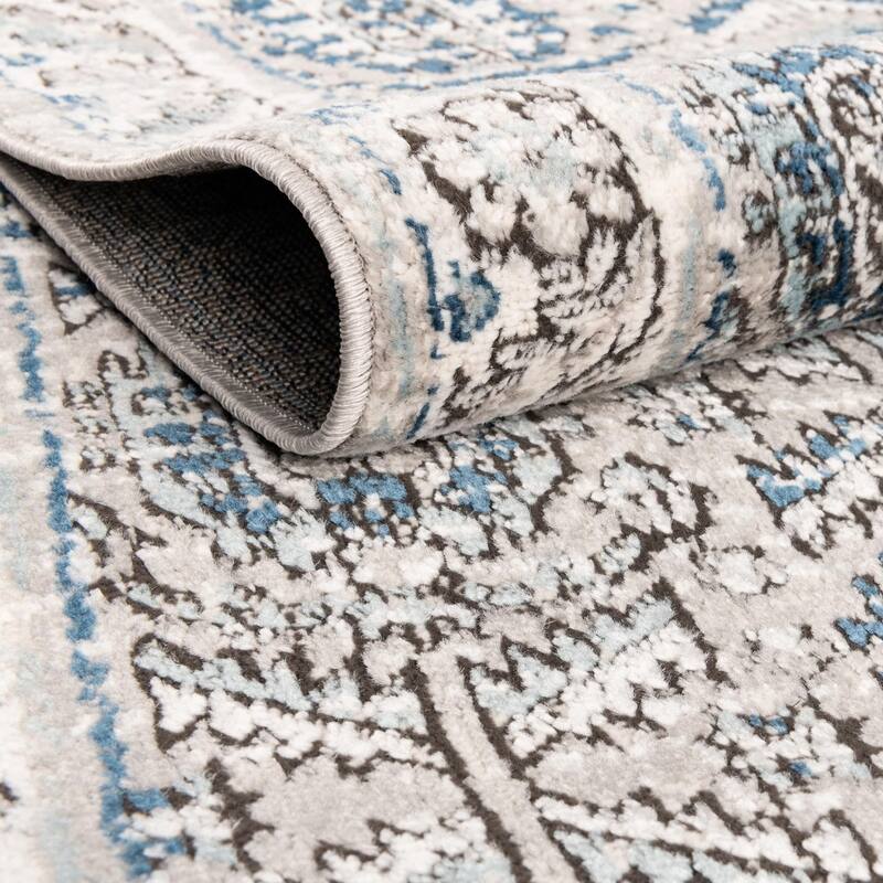 Traditional Jeopok Collection Area Rug