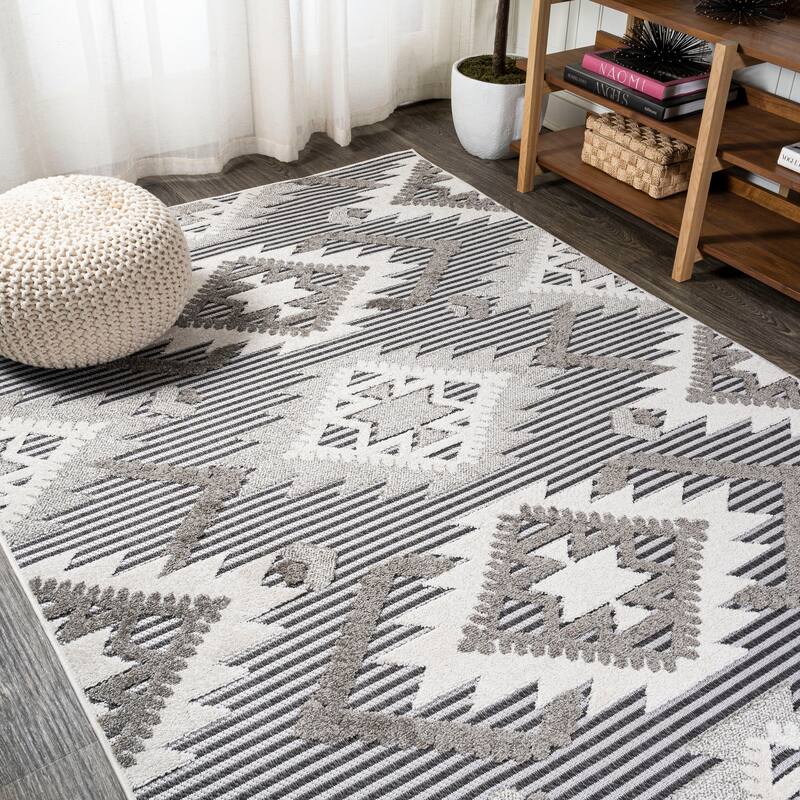 JONATHAN Y Duwun High-Low Pile Neutral Diamond Kilim Indoor/Outdoor Area Rug