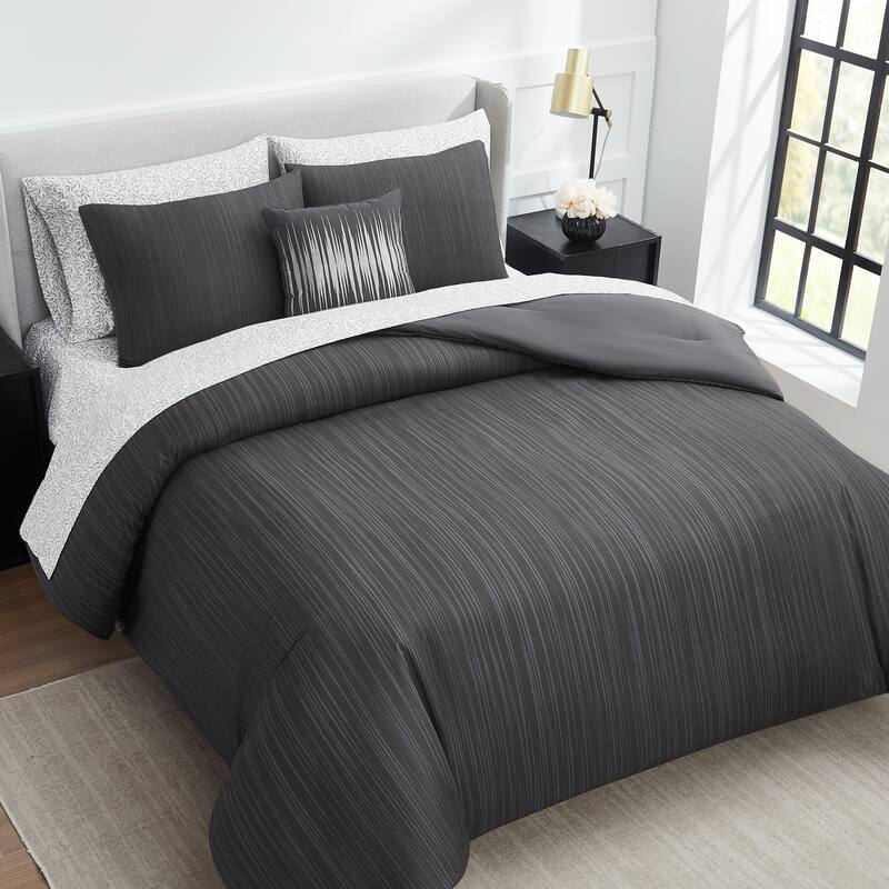 Nine West Lena Comforter Set 8-Piece Bed in a Bag